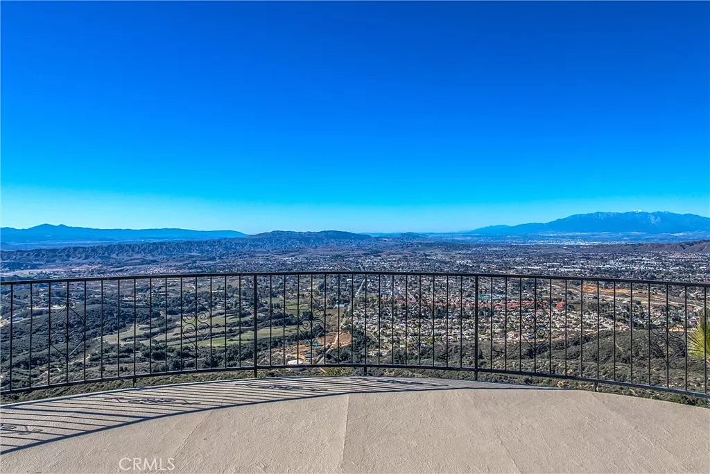 Monolithic Dome Home In California Zillow Gone Wild