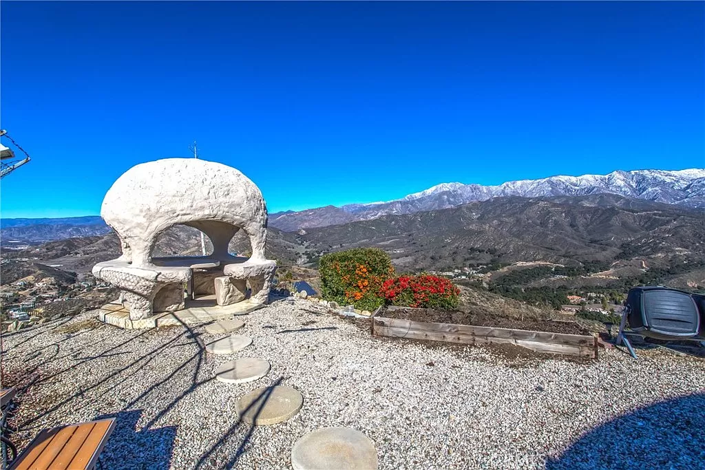 Monolithic Dome Home In California Zillow Gone Wild